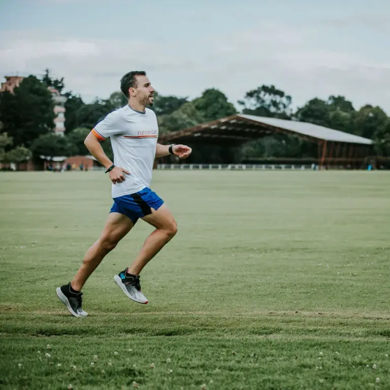¿Cuál es la mejor forma de entrenar para un maratón?